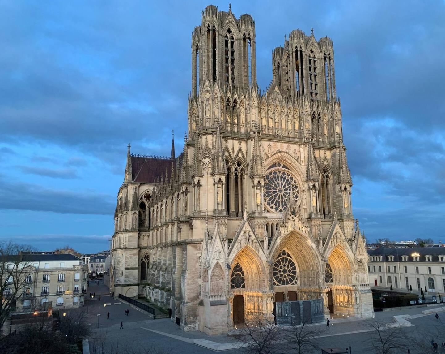 Le Clovis - Centre - Cathedrale Reims